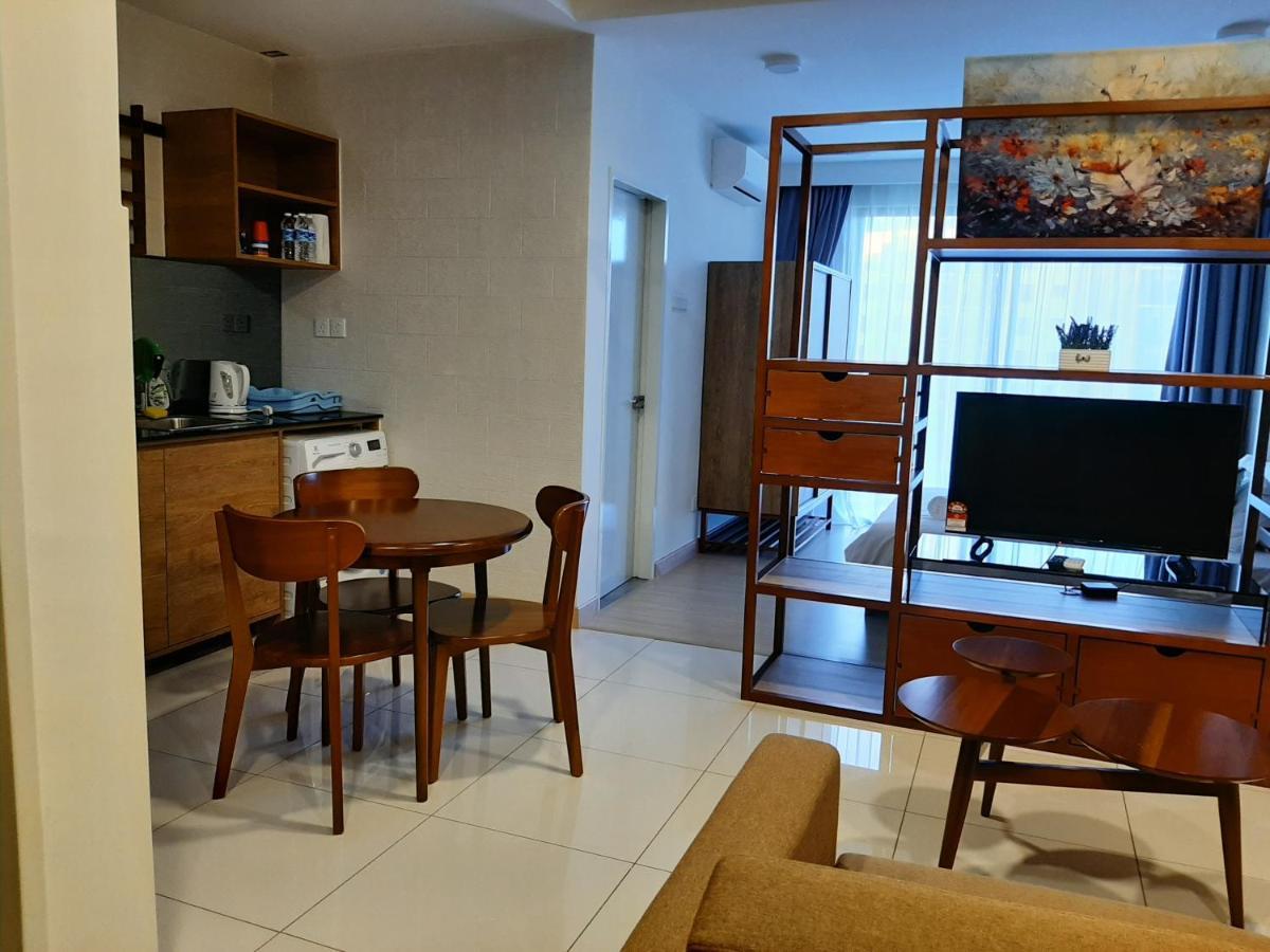 Nra @timurbay Seafront Apartment *