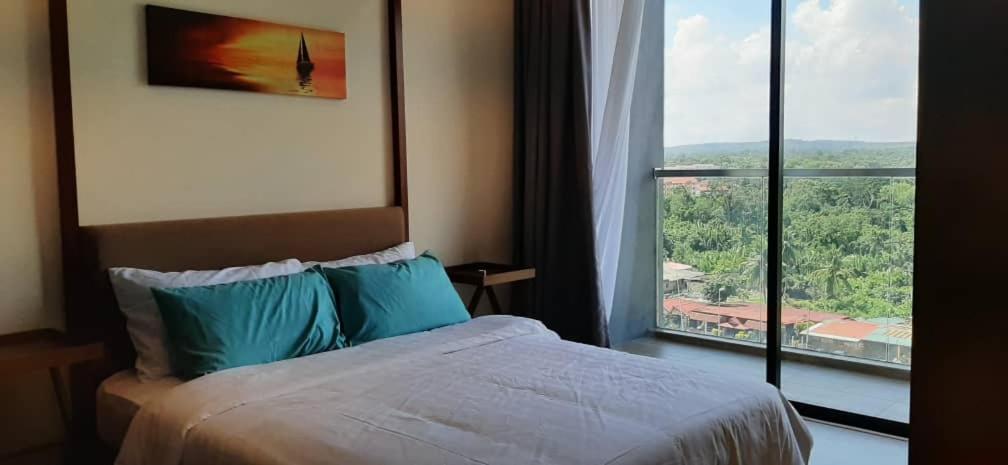 Nra @timurbay Seafront Apartment